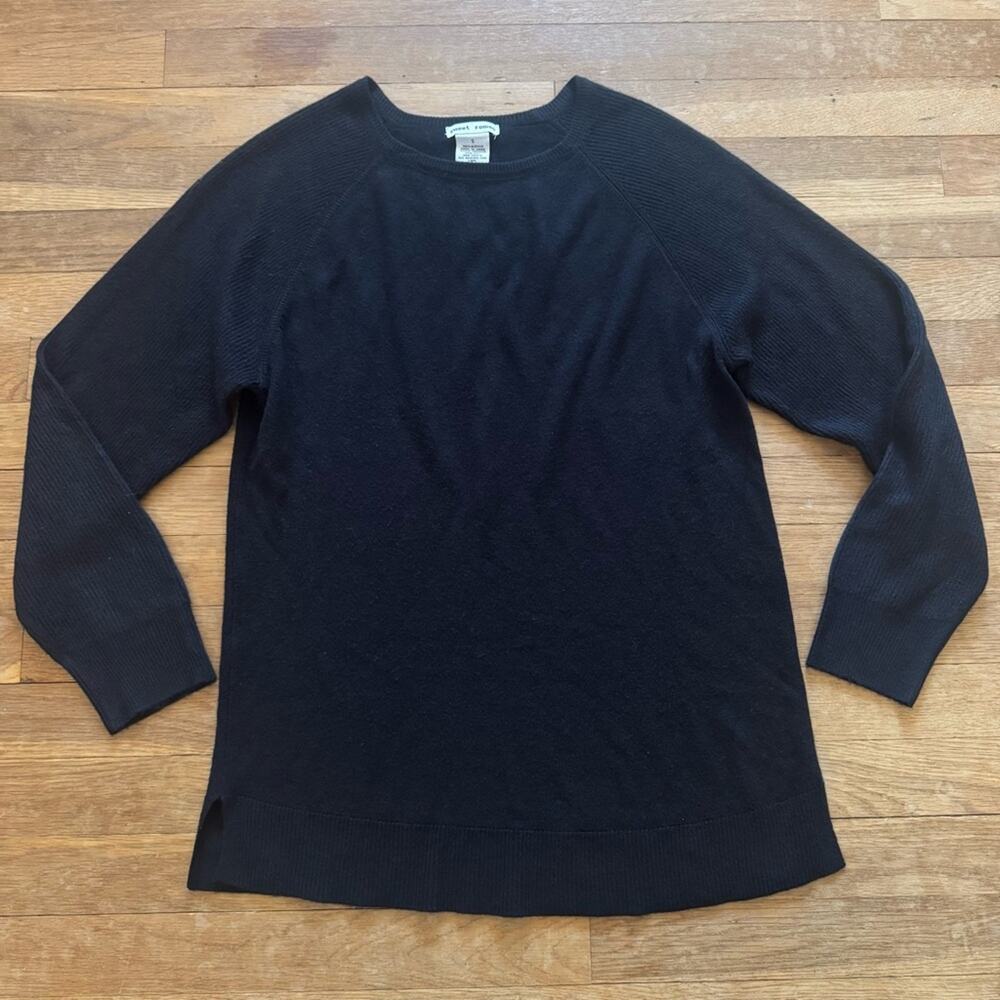 Sweet Romeo black long sleeve crewneck sweater shirt top size small S
b24